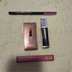 Lip Makeup Bundle